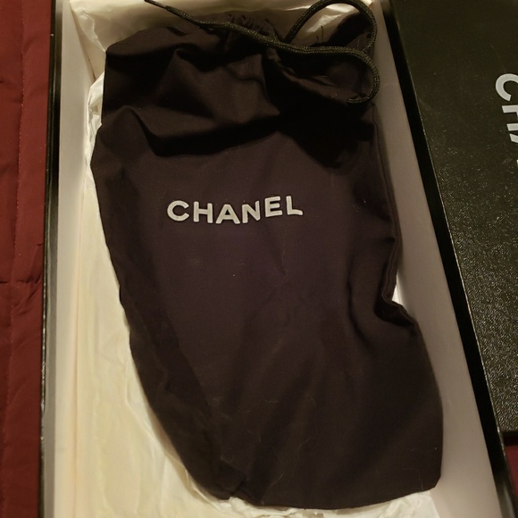 **SOLD** Chanel flats - Picture 4 of 4